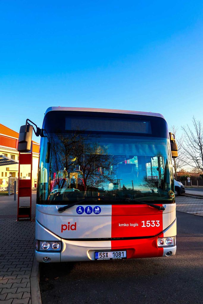 Autobus na školní výlet